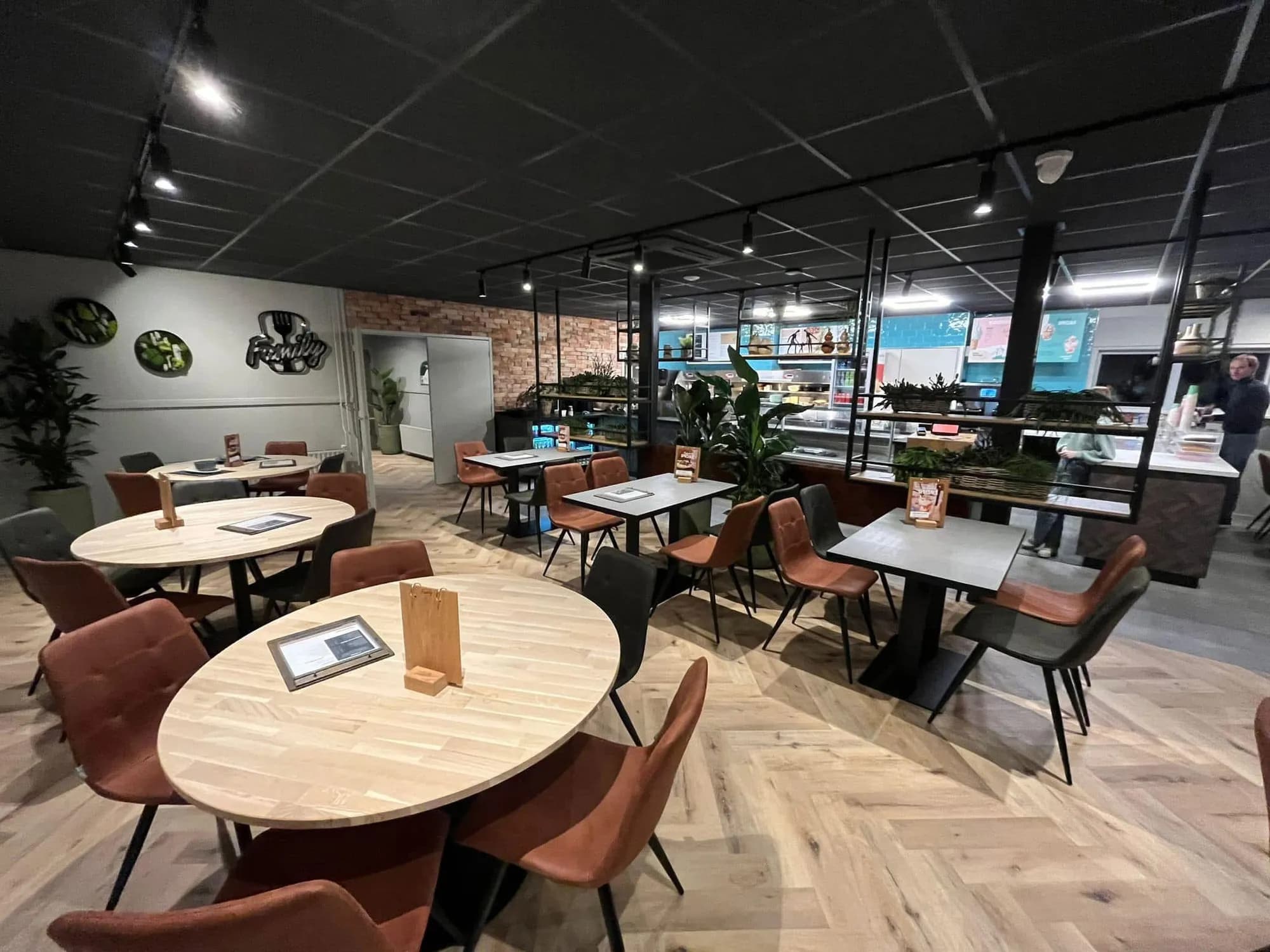 Mertens Bedrijfs-& Designvloeren — 4