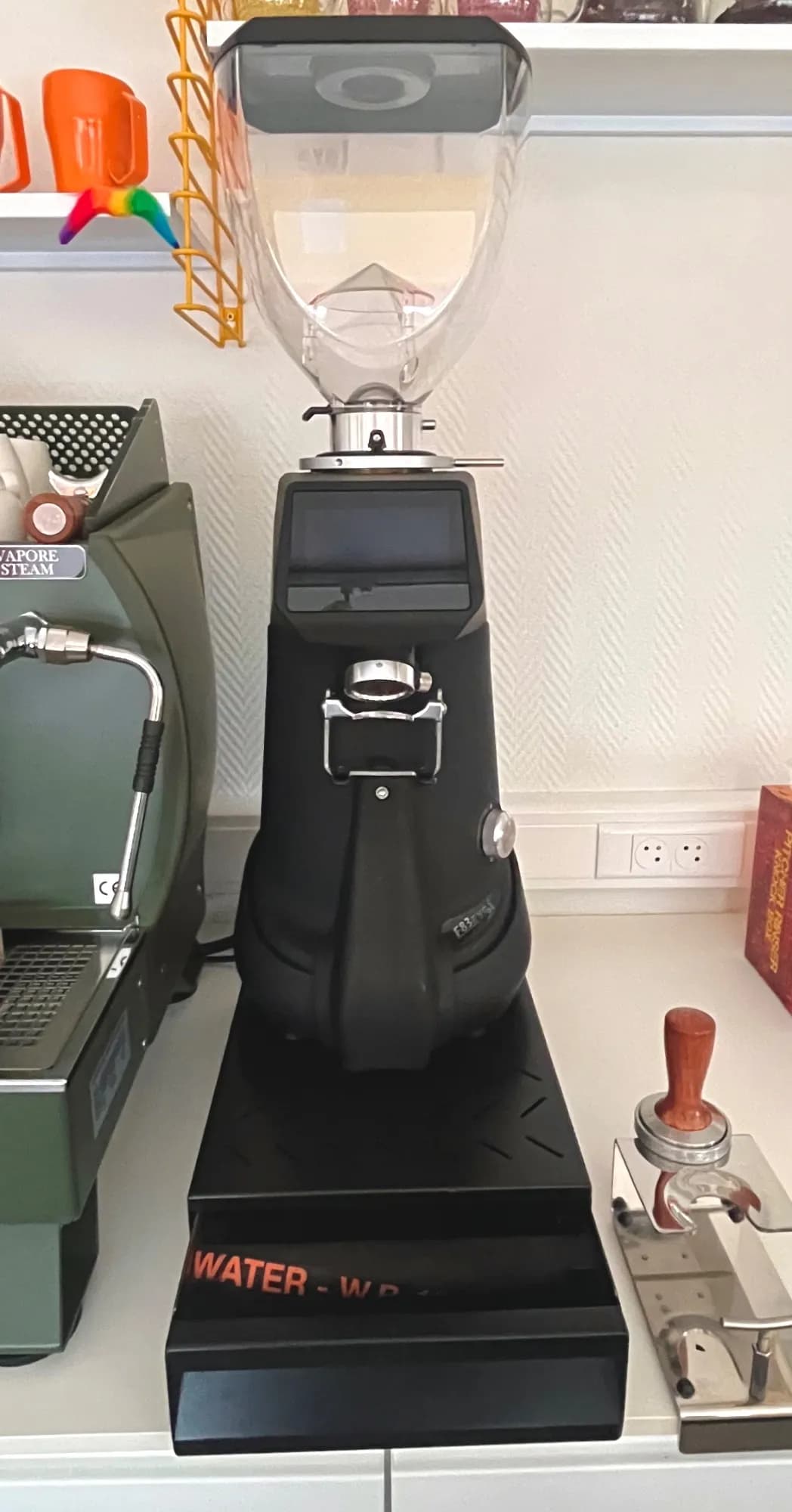Professionele espressomachine La Nuova Era + Fiorenzato koffiemolen — 5